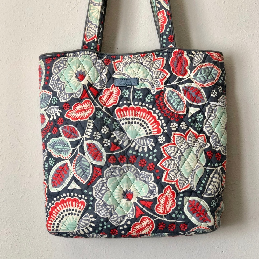 Vera Bradley Tote
